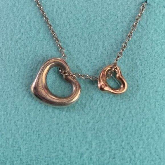 Tiffany and co Open Heart Rose gold/silver Necklace-Like new - Picture 2 of 2